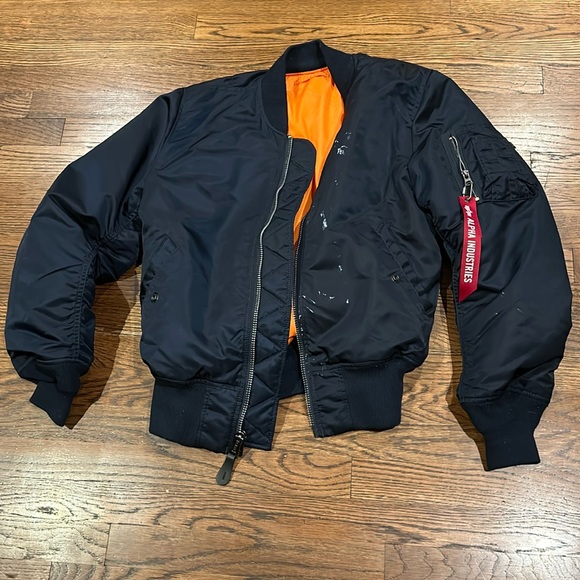 Alpha Industries MA-1 Bomber jacket small but fits like a medium - Picture 1 of 9
